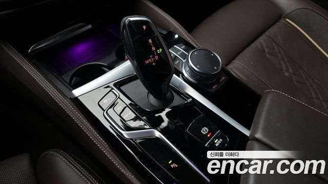 BMW 5-Series 530i M Sport Package