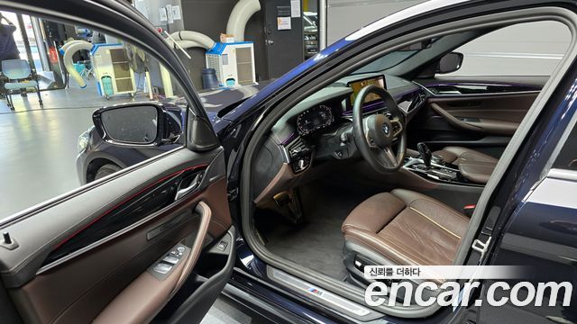 BMW 5-Series 530i M Sport Package