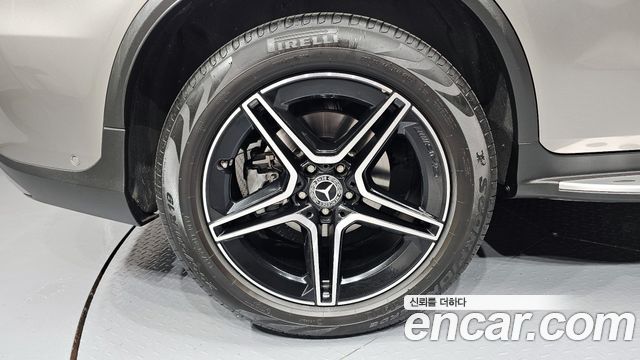 Mercedes-Benz GLC-Class GLC300 4MATIC