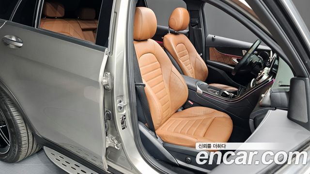 Mercedes-Benz GLC-Class GLC300 4MATIC