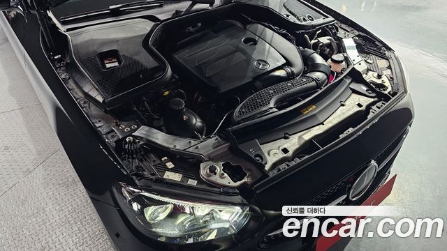 Mercedes-Benz E-Class E350 4MATIC AMG Line