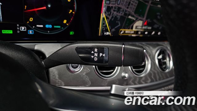 Mercedes-Benz E-Class E350 4MATIC AMG Line