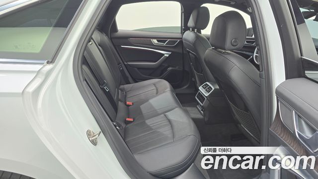 Audi A6 45 TFSI Quattro Premium