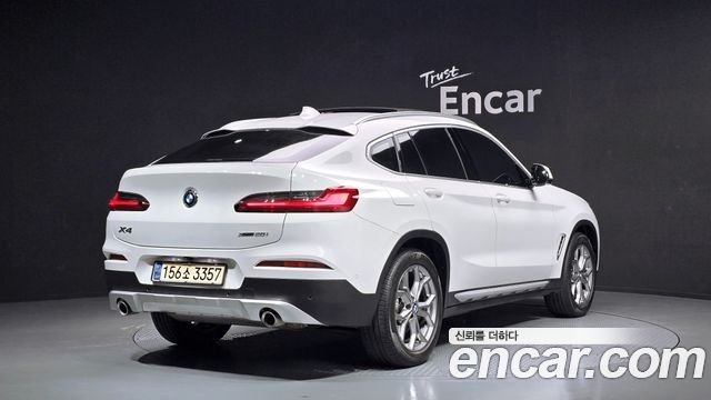 BMW X4 xDrive20i xLine