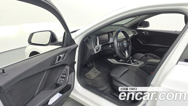 BMW 1-Series 118d Joy