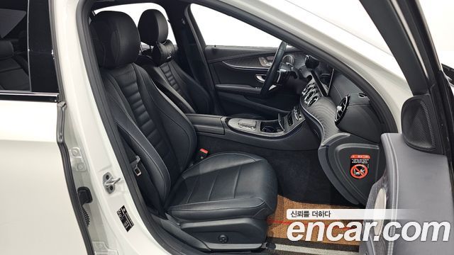 Mercedes-Benz E-Class E350 4MATIC AMG Line