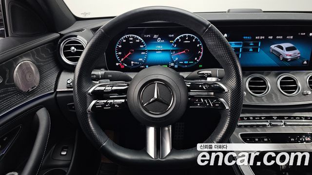 Mercedes-Benz E-Class E350 4MATIC AMG Line