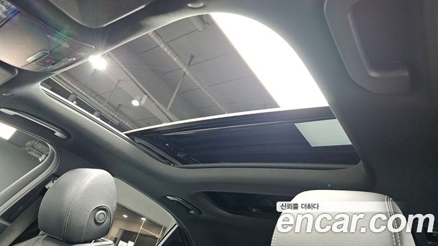 Mercedes-Benz E-Class E350 4MATIC AMG Line