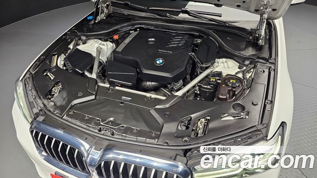 BMW 5-Series 520i M Sport