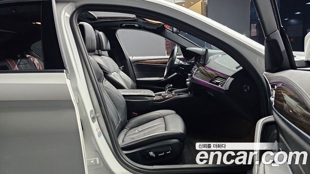 BMW 5-Series 520i M Sport