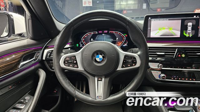BMW 5-Series 520i M Sport