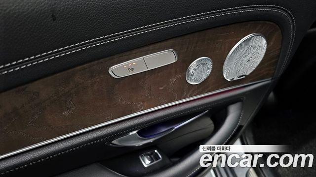 Mercedes-Benz E-Class E300 Exclusive