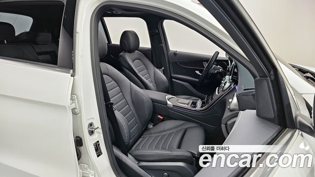 Mercedes-Benz GLC-Class GLC300 4MATIC