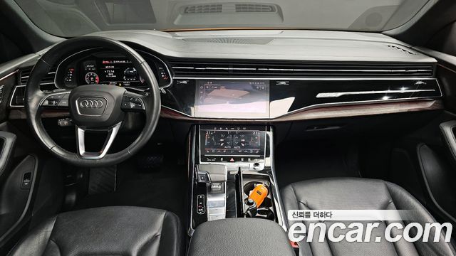 Audi Q8 45 TDI Quattro Premium
