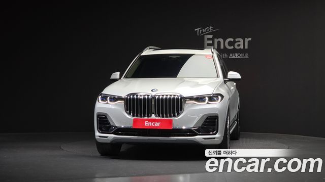 BMW X7 xDrive 40i Design Pure Excellence 6-Seater