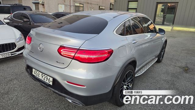 Mercedes-Benz GLC-Class GLC220 d 4MATIC Premium Coupe