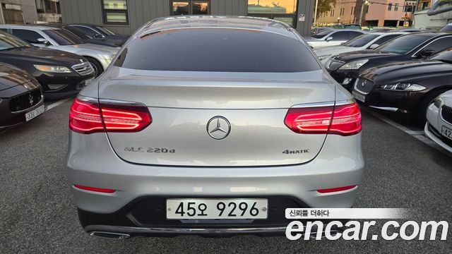Mercedes-Benz GLC-Class GLC220 d 4MATIC Premium Coupe