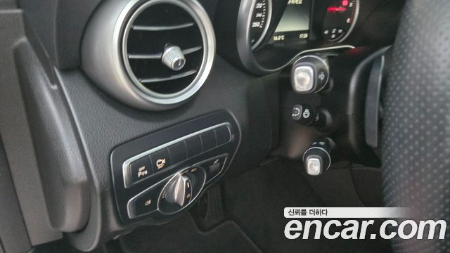 Mercedes-Benz GLC-Class GLC220 d 4MATIC Premium Coupe
