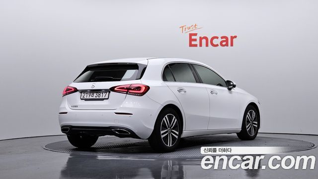 Mercedes-Benz A-Class A220 Hatchback