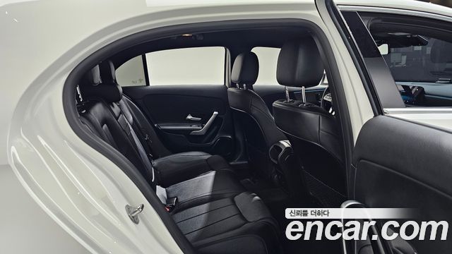 Mercedes-Benz A-Class A220 Hatchback
