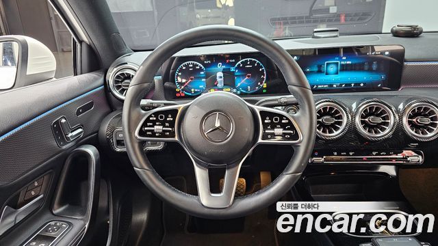 Mercedes-Benz A-Class A220 Hatchback