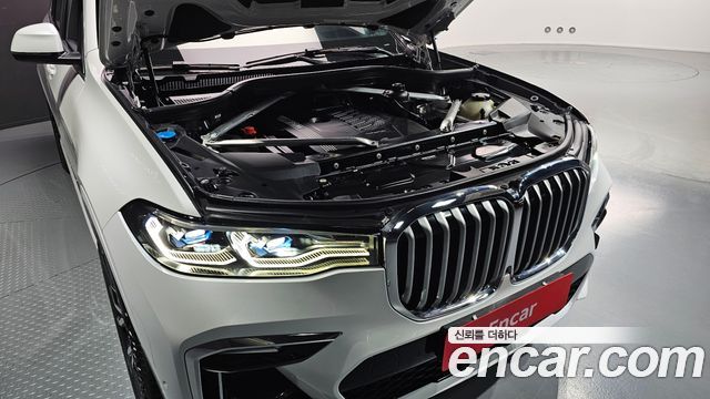 BMW X7 xDrive 40i M Sport 6STR