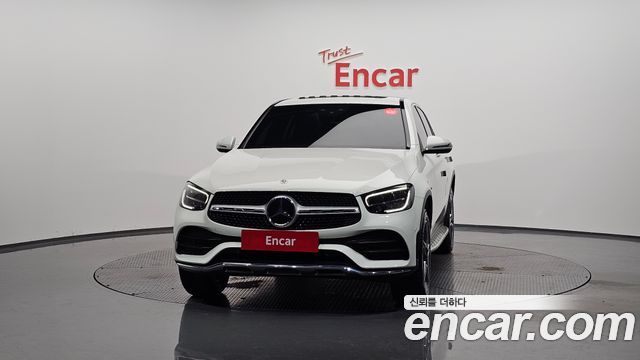 Mercedes-Benz GLC-Class GLC300e 4MATIC Coupe