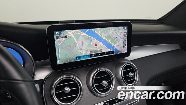 Mercedes-Benz GLC-Class GLC300e 4MATIC Coupe