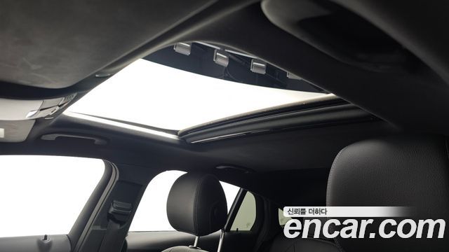 Mercedes-Benz GLC-Class GLC300e 4MATIC Coupe