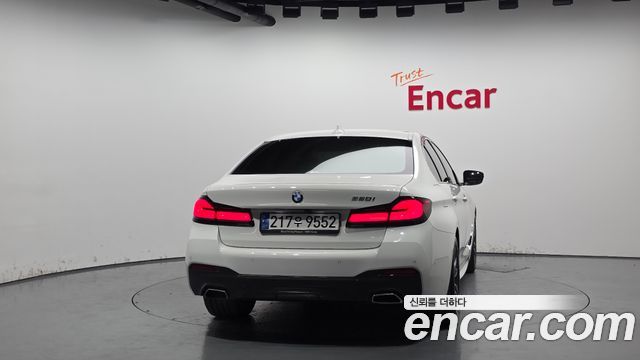 BMW 5-Series 520i M Sport