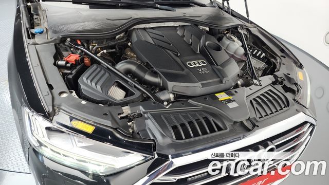 Audi A8 55 TFSI Quattro LWB