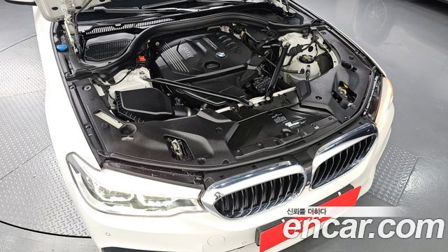BMW 5-Series 520d M Sport Package Plus