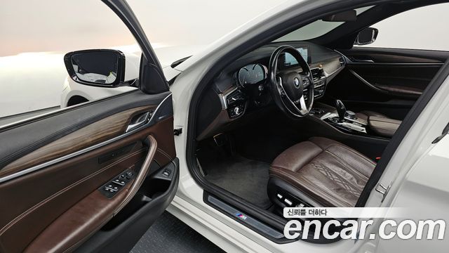 BMW 5-Series 520d M Sport Package Plus