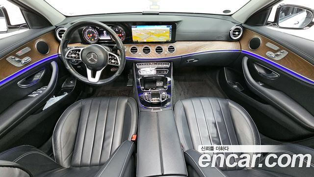 Mercedes-Benz E-Class E220d Exclusive