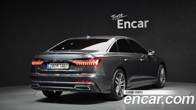 Audi A6 45 TFSI Quattro Premium