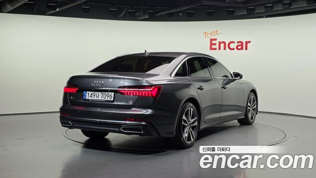 Audi A6 45 TFSI Quattro Premium
