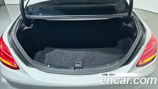 Mercedes-Benz C-Class C200 d