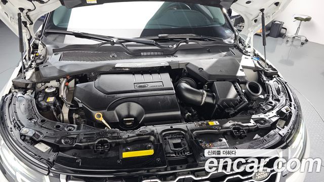 Land Rover Range Rover Evoque P250 SE