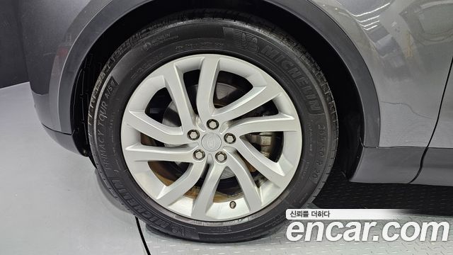 Land Rover Discovery 3.0 TD6 HSE