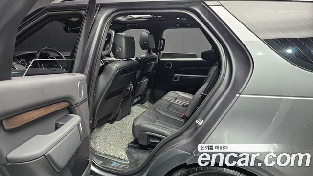Land Rover Discovery 3.0 TD6 HSE