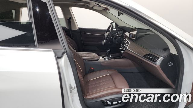 BMW Gran Turismo 630i xDrive Luxury