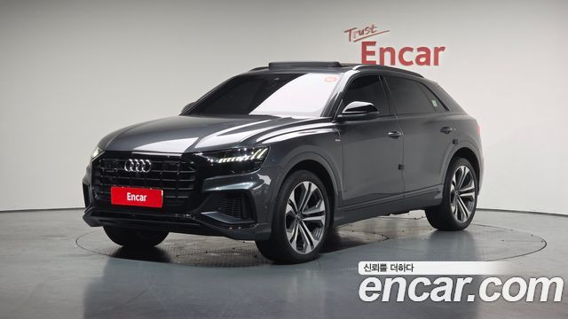 Audi Q8 55 TFSI Quattro Premium