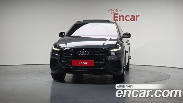 Audi Q8 55 TFSI Quattro Premium