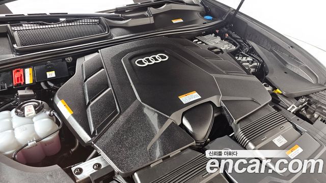 Audi Q8 55 TFSI Quattro Premium