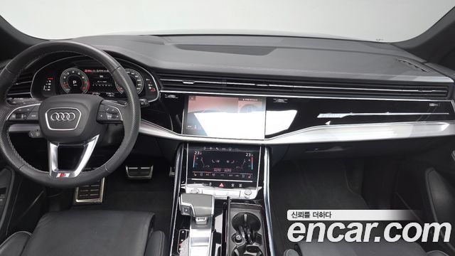 Audi Q8 55 TFSI Quattro Premium