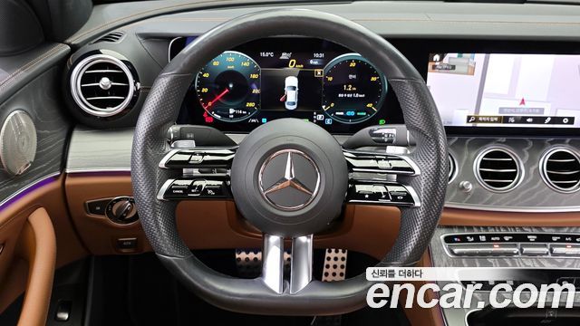 Mercedes-Benz E-Class E350 4MATIC AMG Line
