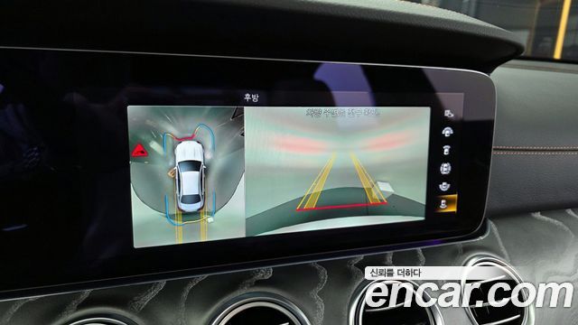 Mercedes-Benz E-Class E350 4MATIC AMG Line