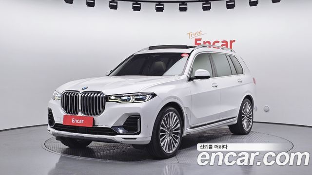 BMW X7 xDrive 40i Design Pure Excellence 7-Seater