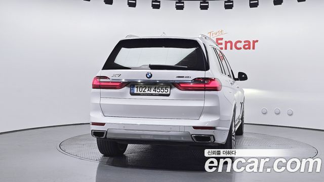 BMW X7 xDrive 40i Design Pure Excellence 7-Seater