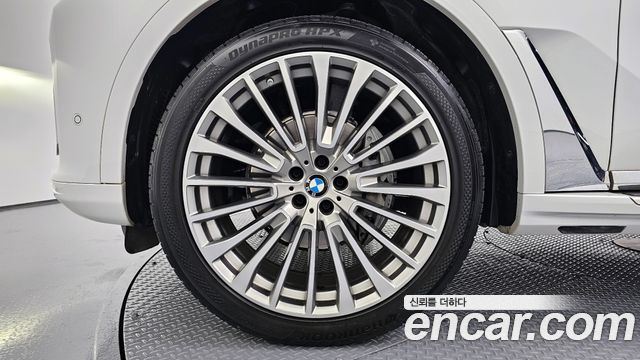 BMW X7 xDrive 40i Design Pure Excellence 7-Seater